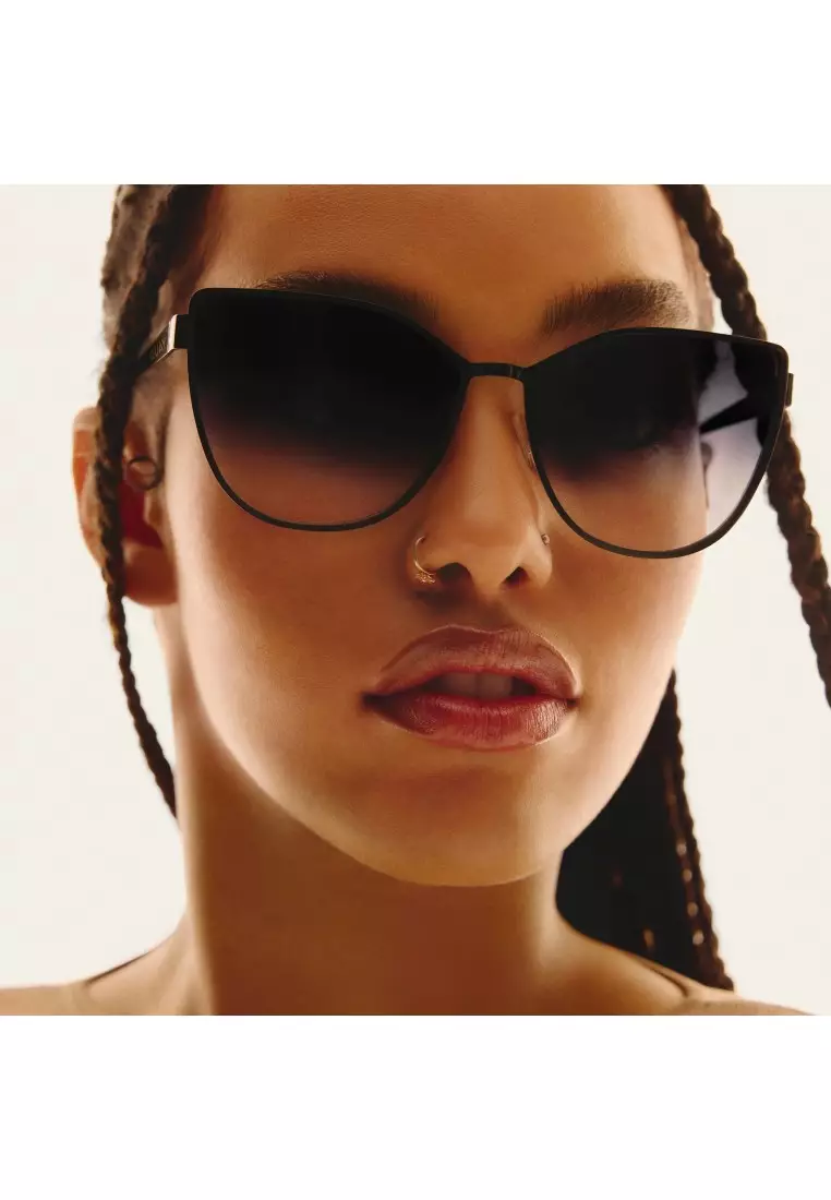 QUAY In Pursuit Sunglasses - Black/Black Plum Pink