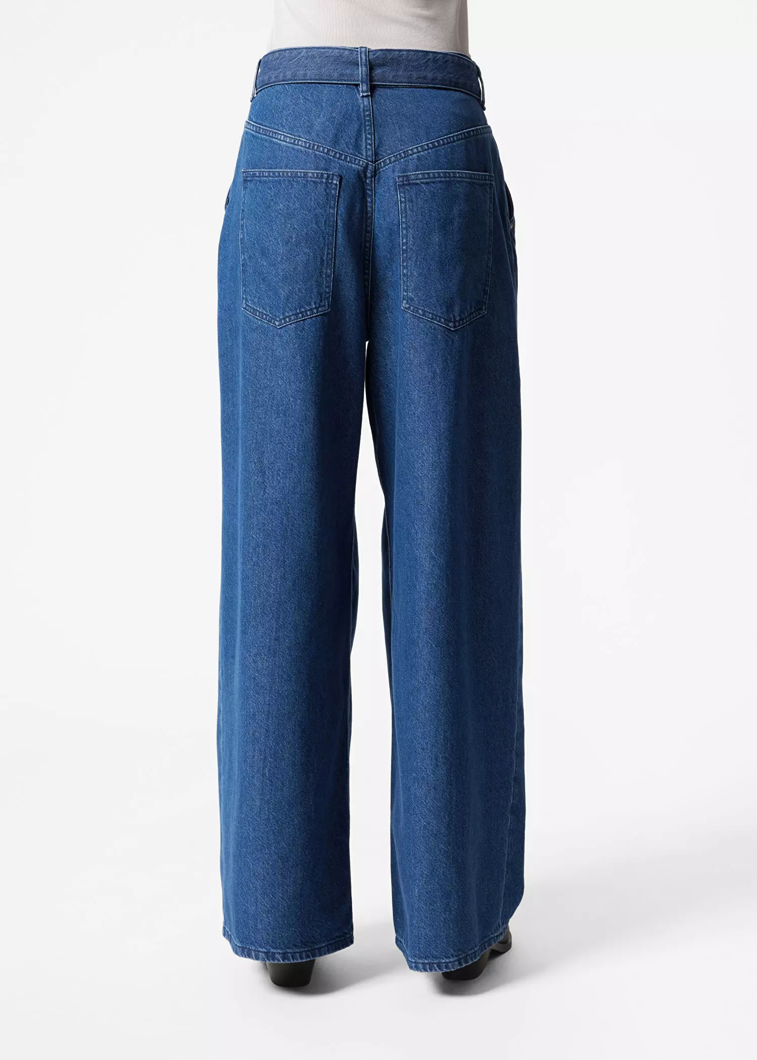 Belted Pleat-Detail Jeans