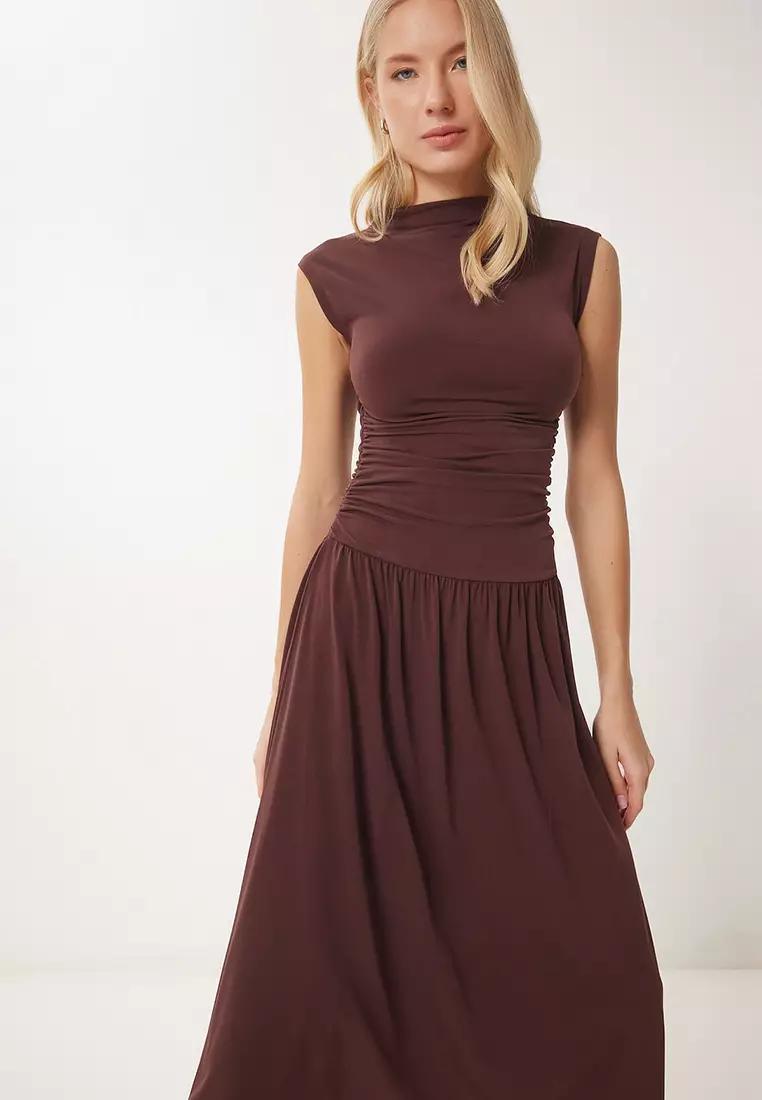 Gathered Midi Sandy Dress