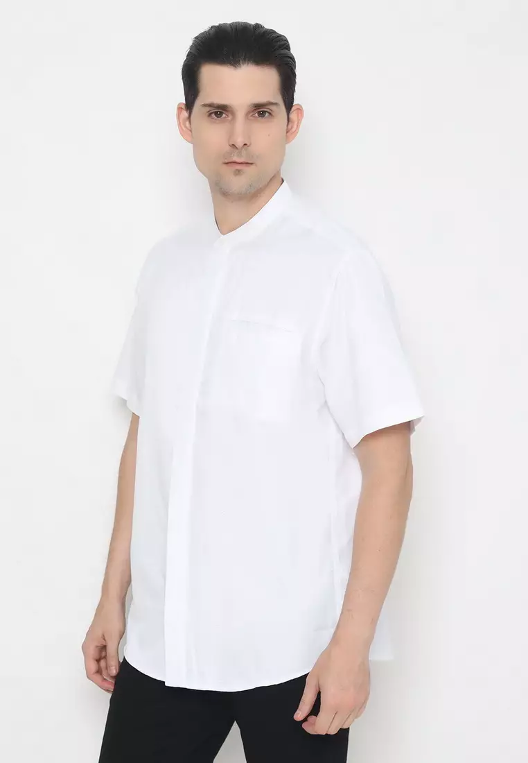 POLICE Kemeja Koko Border Printing Putih Regular Fit Pria