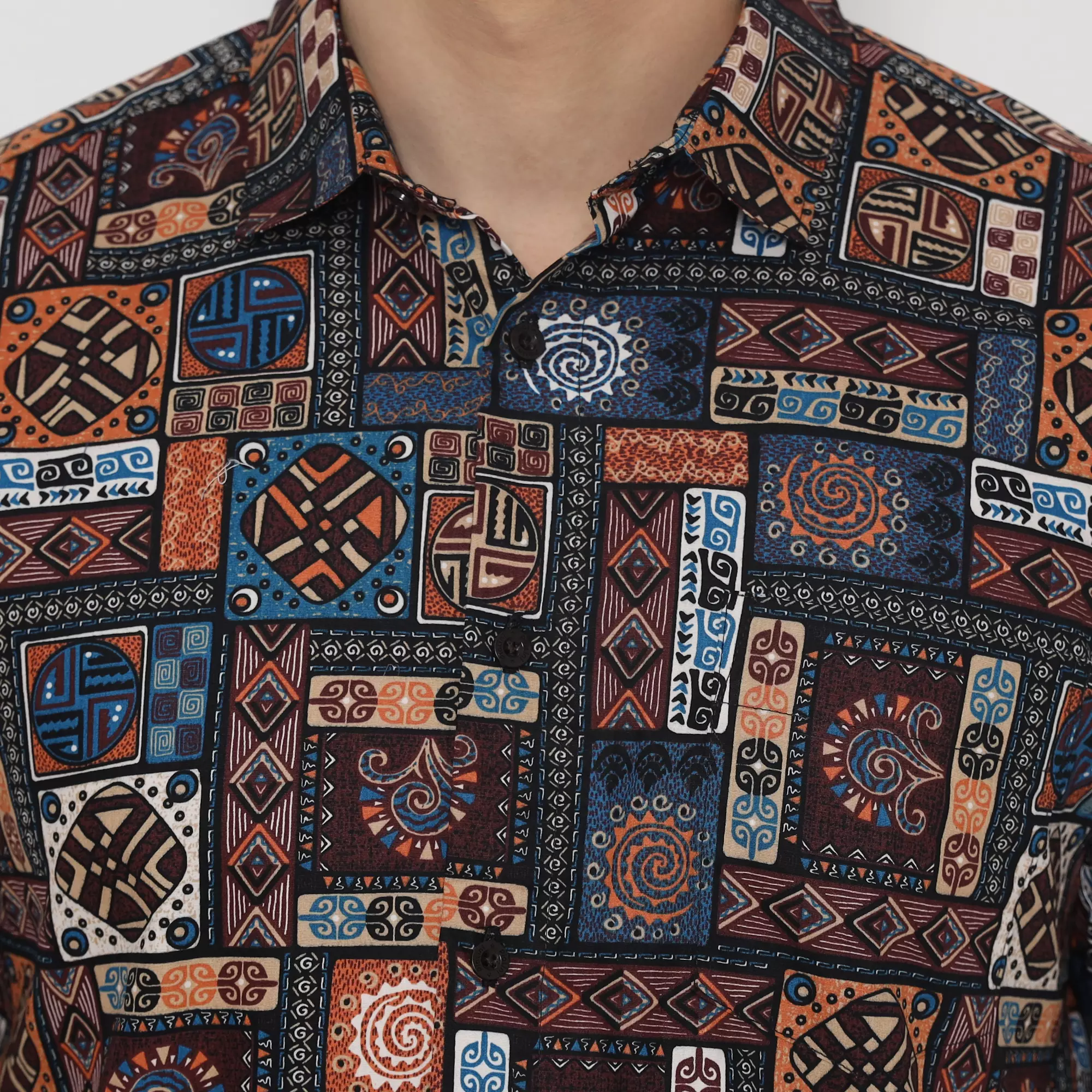 Platini Kemeja Motif Pria Lengan Pendek Katun Coklat 132230