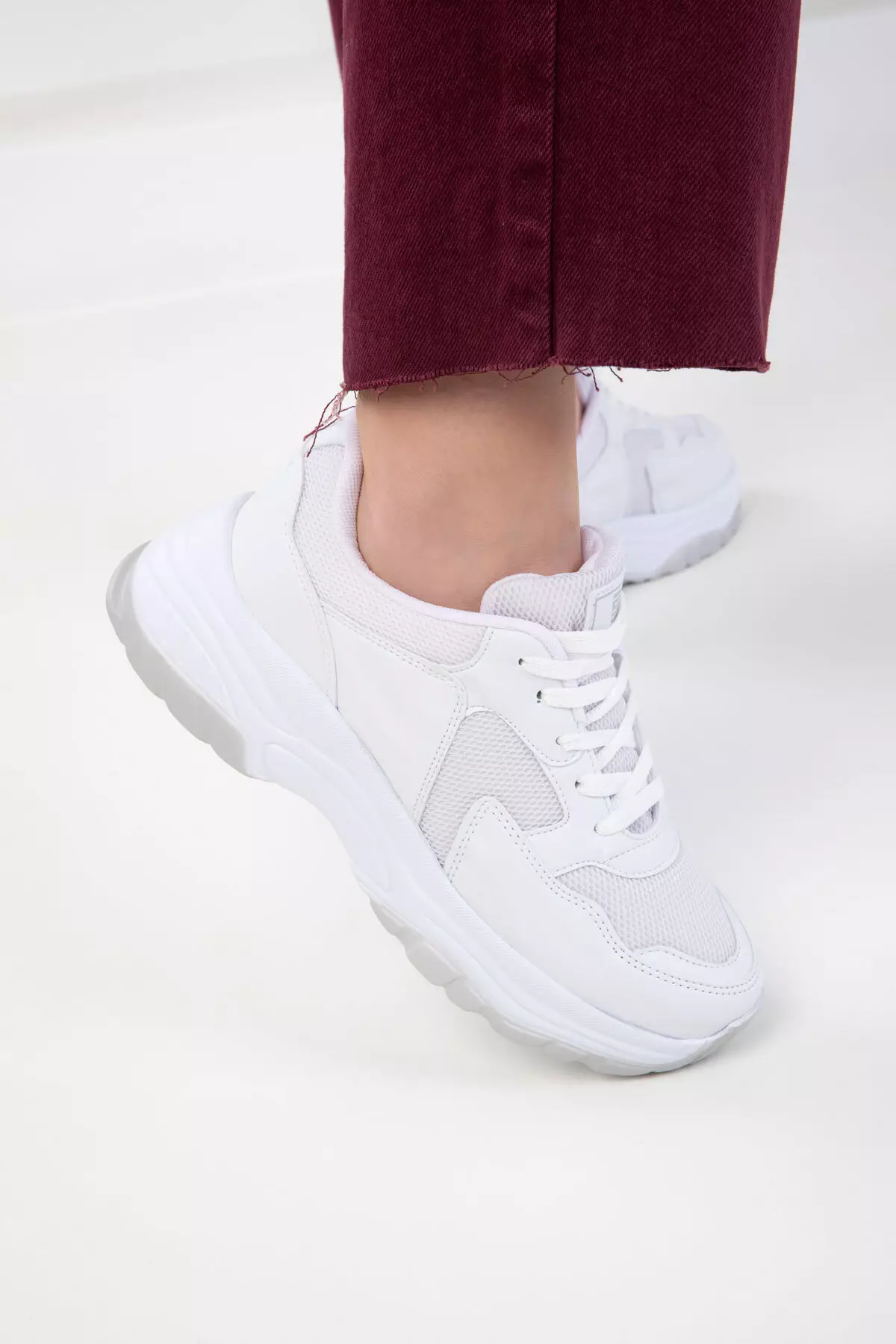 White Women's Sneaker 20590
