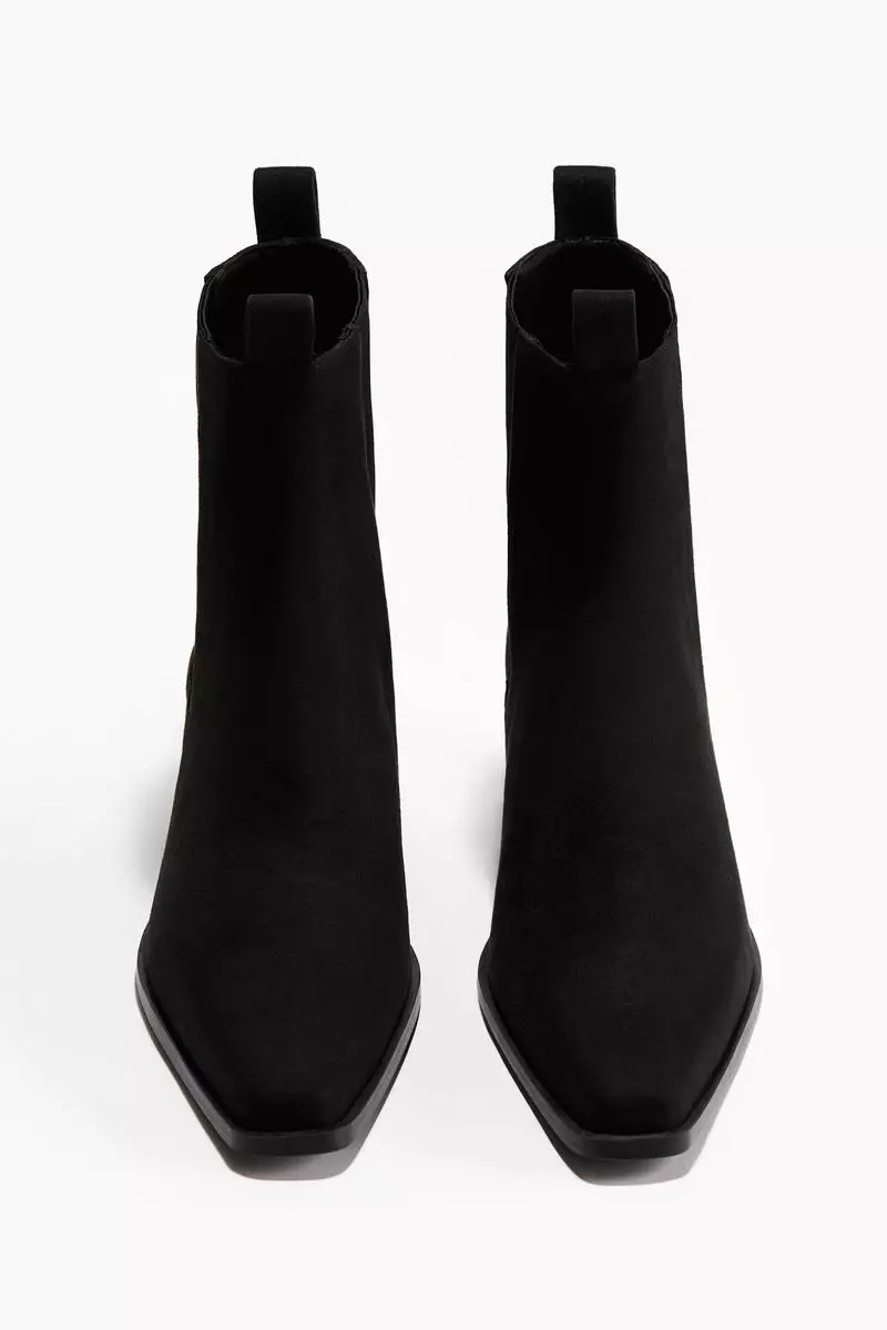 Chelsea boots