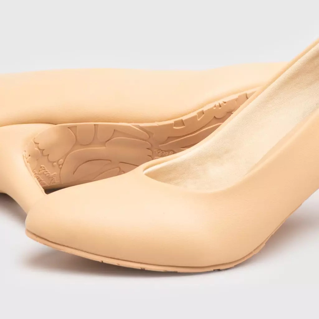 Finola Heels Camel