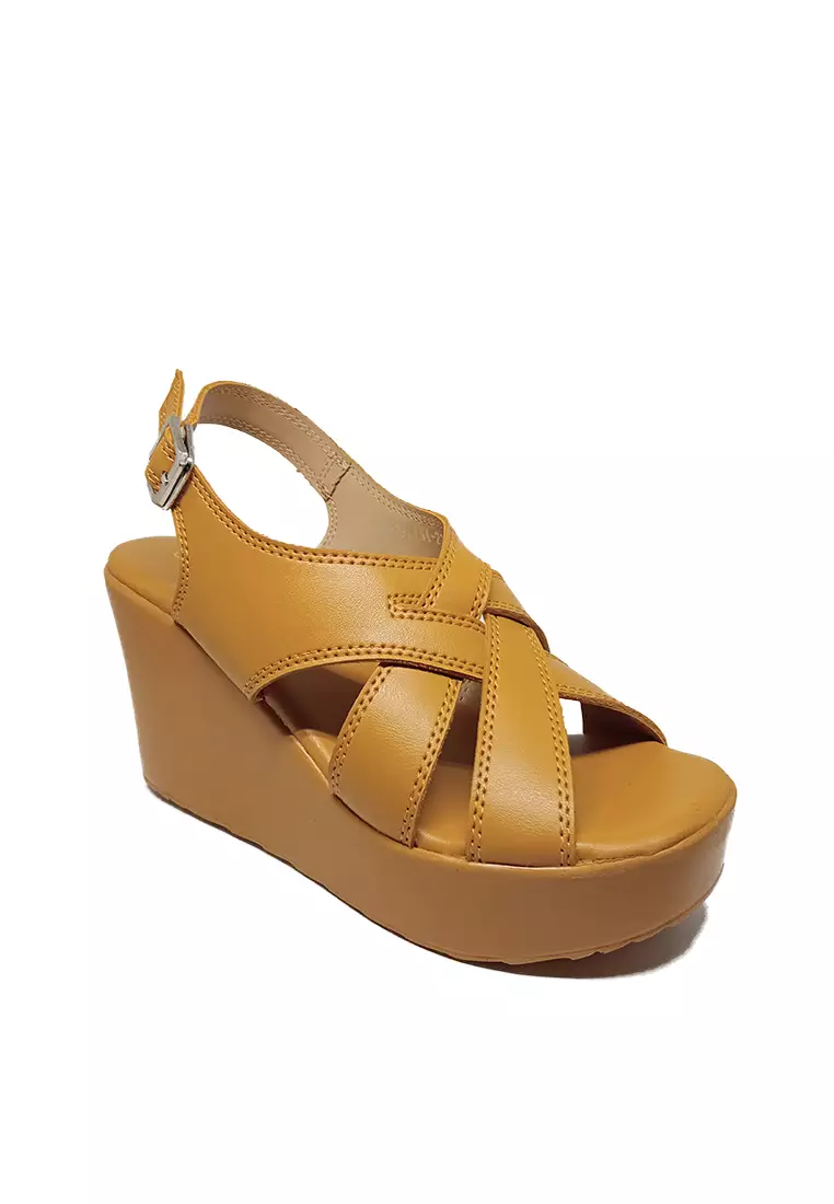 Discount on Otto  shoes - SKU: Katalina Crisscross Slingback Wedge Sandals