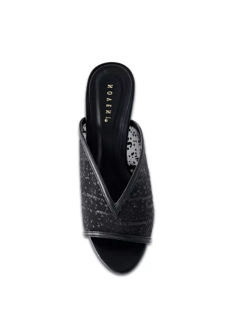 Women Fashion Heels - 240290163