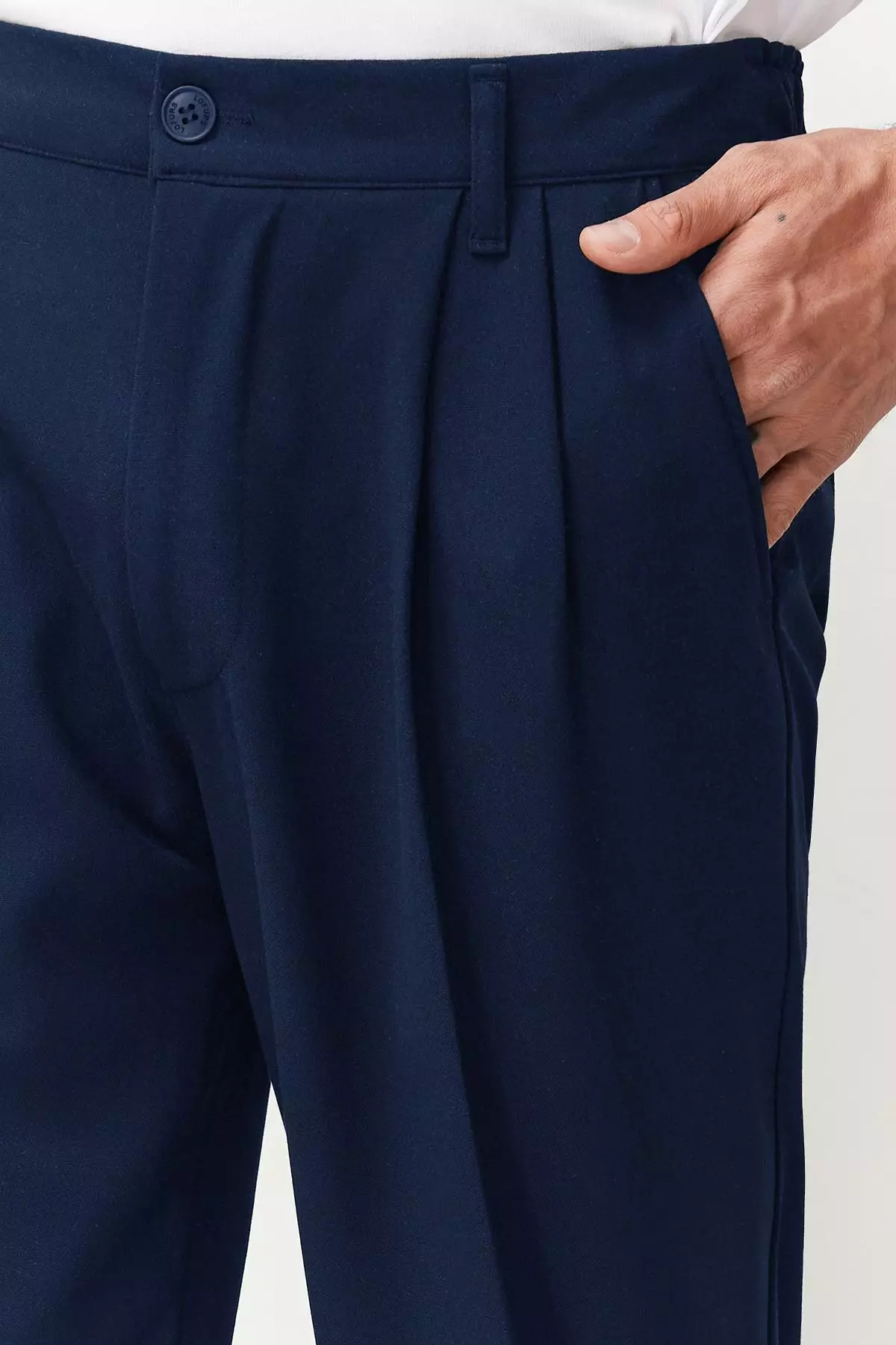 Navy Blue Pleated Classic Baggy Fit Fabric Trousers TMNSS24PL00024