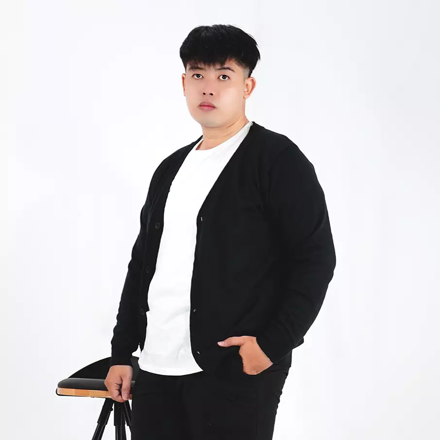 Jual Okechuku RICO BIG Knit Cardigan Rajut V Neck Kardigan Rajut Pria ...
