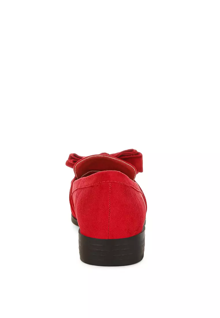 Bow Accent Heeled Loafers in Red