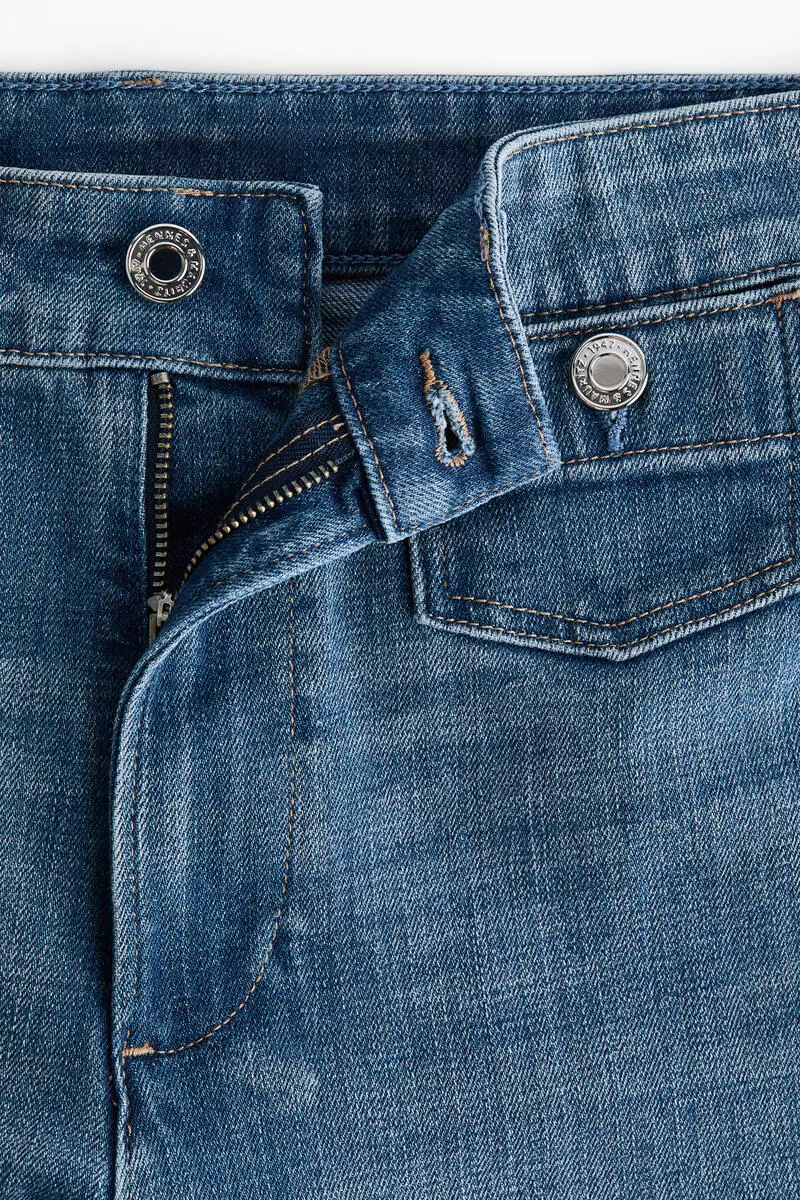 Wide High Waist Ankle Jeans