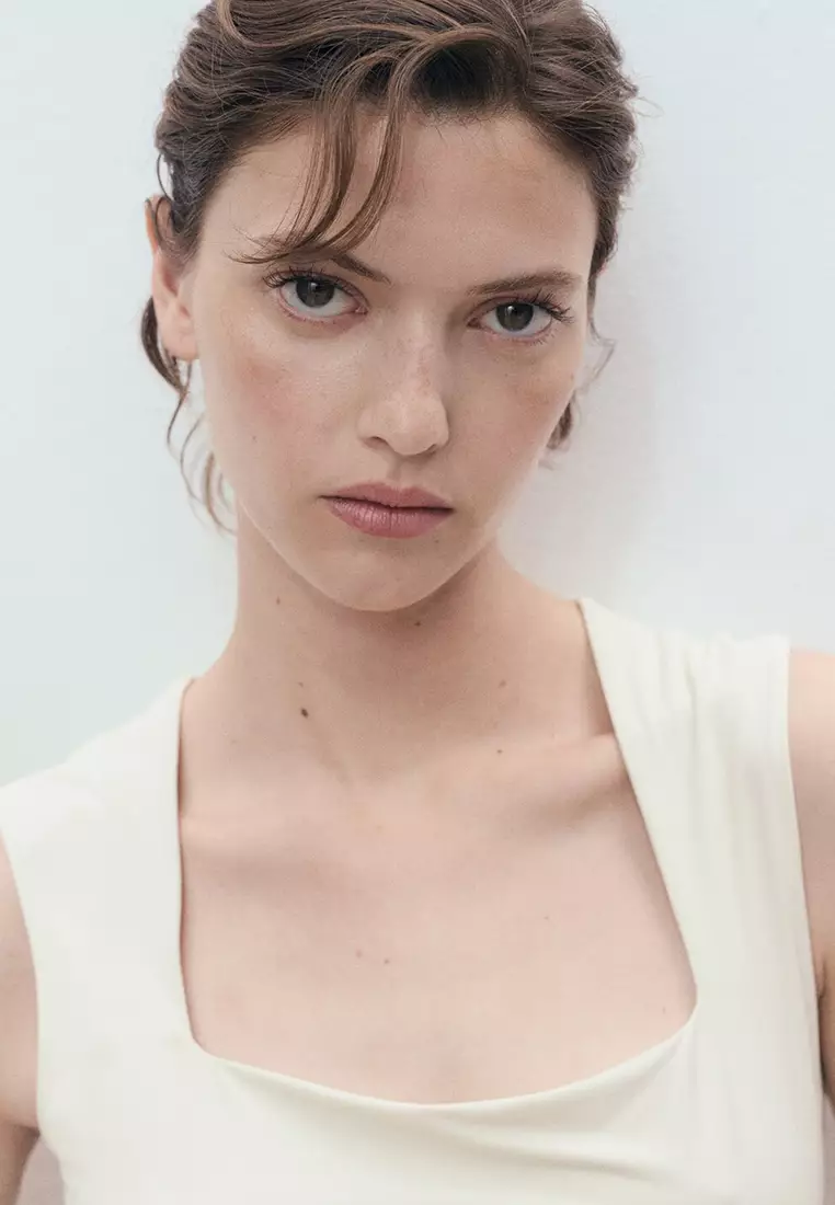 Fitted Top With Wide Straps