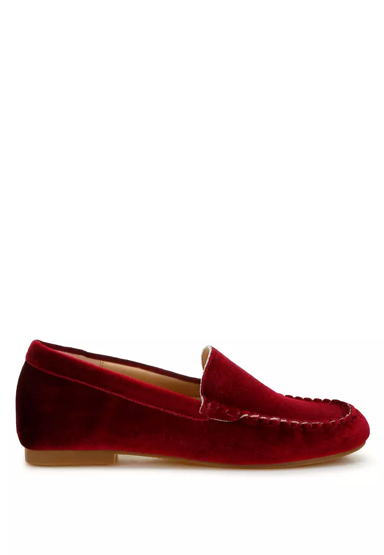 Discount on Rag & CO.  shoes - SKU: Velvet Flat Loafers in Burgundy