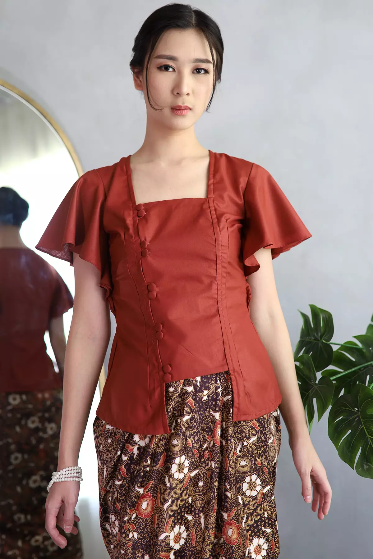 Soraya Dainty Terracotta Kebaya