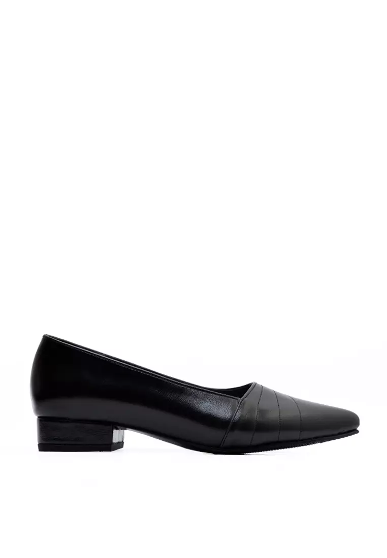 Discount on Zanea Shoes  shoes - SKU: Rosalie Pumps