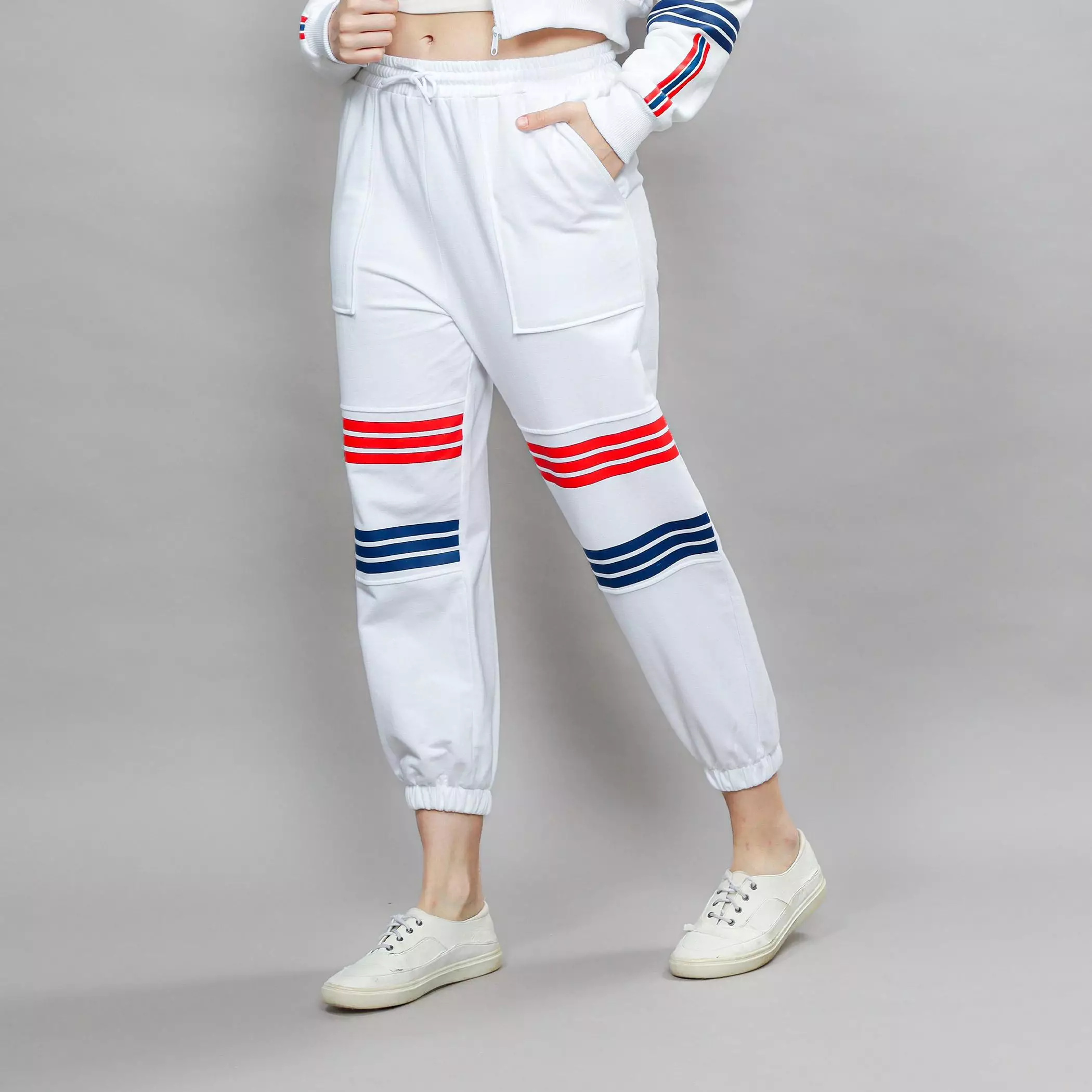 Enough - One Set Hoodie Crop Zipper dan Celana Jogger Sweatpants Wanita Butterfly Effect Sweater Setelan copy