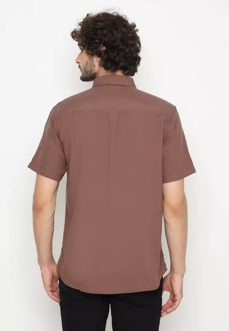 POLICE Kemeja Polos Basic Cotton Soft Rose Gold Regular Fit Pria