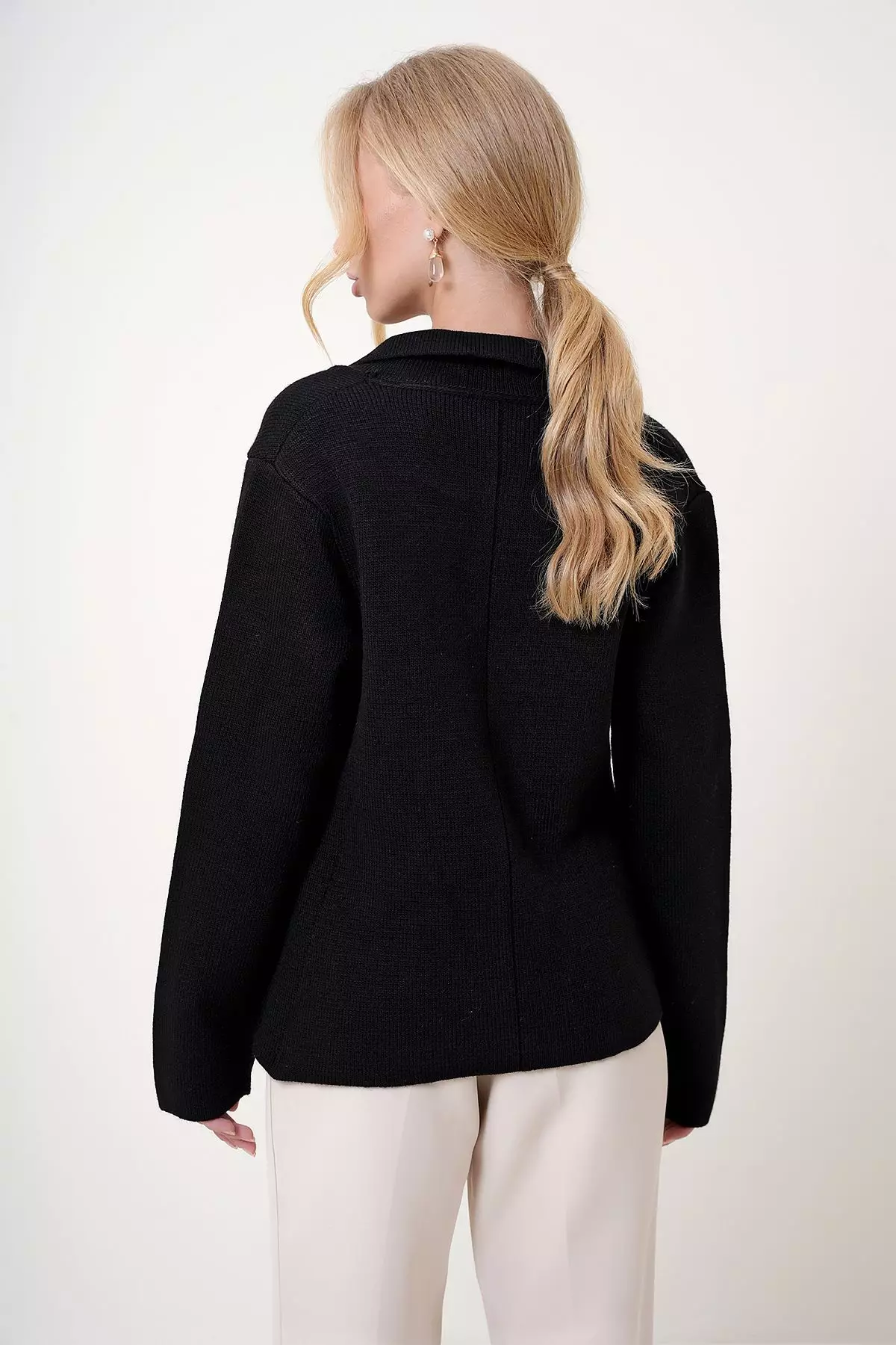 Black Straight Comfort Jacket