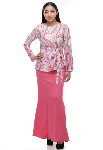 Amber Modern kurung from Secretcode in Pink