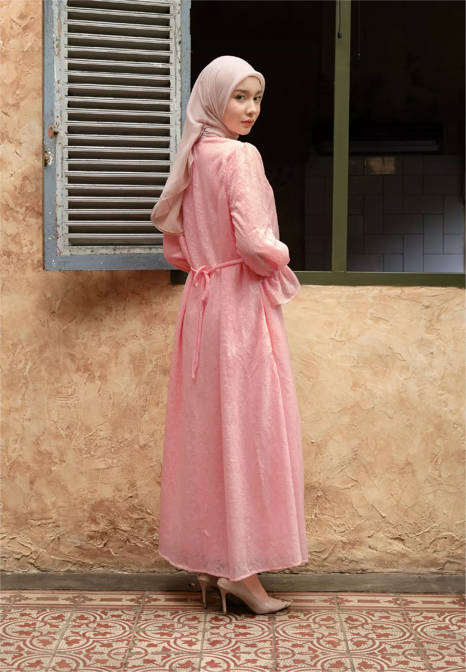 Dahlia Dress - Peony