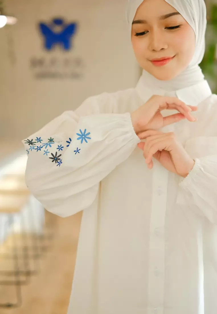 Kinaya Embrodery Top White - Blouse Atasan Wanita