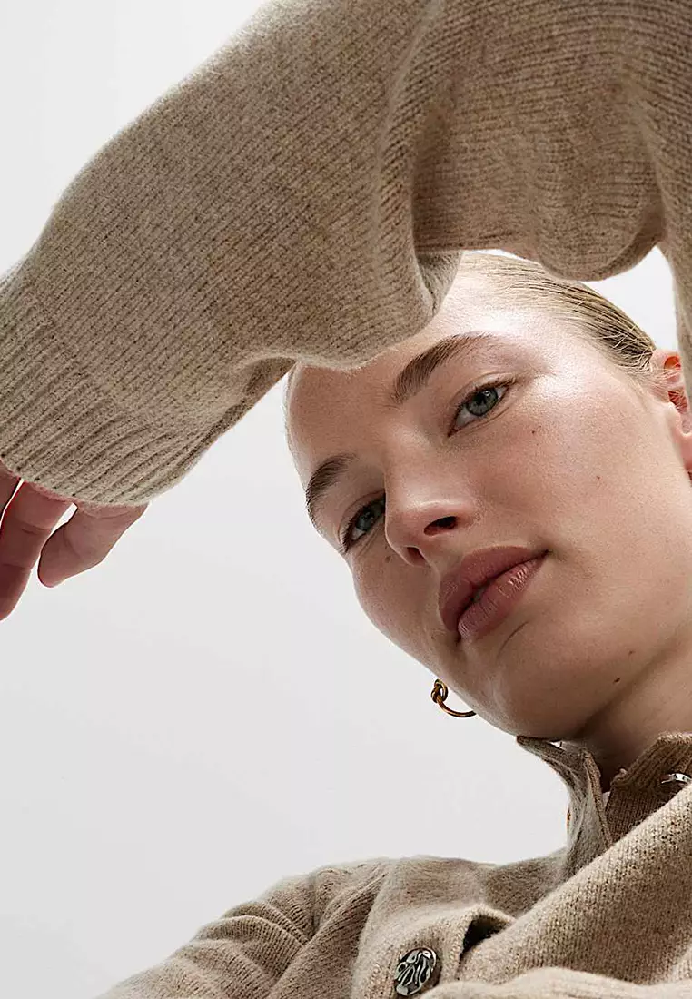 Air-Yarn Crew Neck Button Front Cropped Cardigan