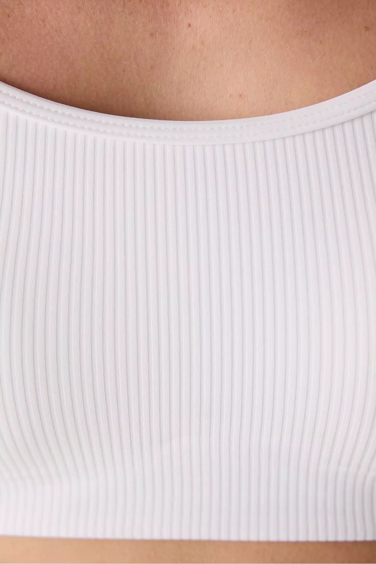 Ribbed Micro Bonding White Top - Sanrio Collection