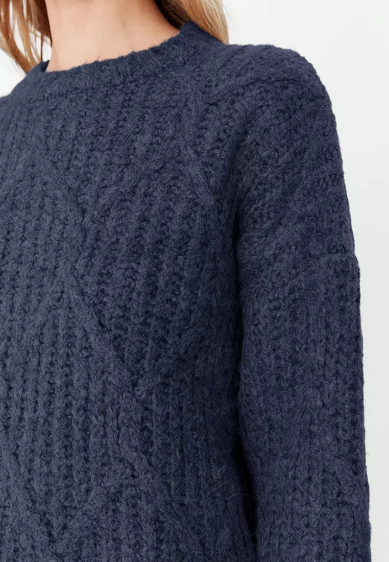 Wide Pattern Soft Texture Knitwear Sweater