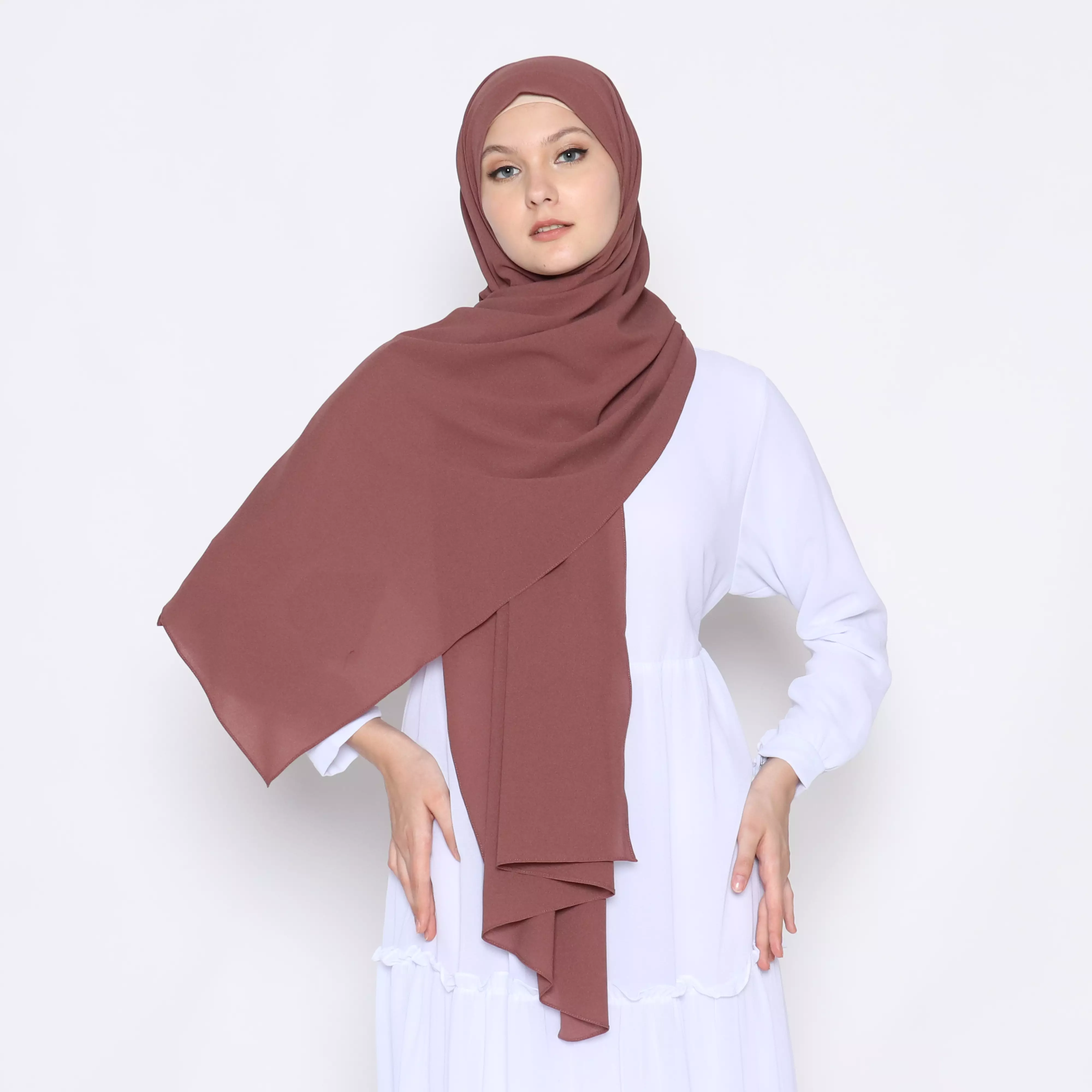 Pasmina Diamond Jahit Tepi Brownies