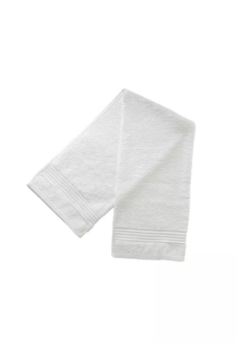 Small white towels discount