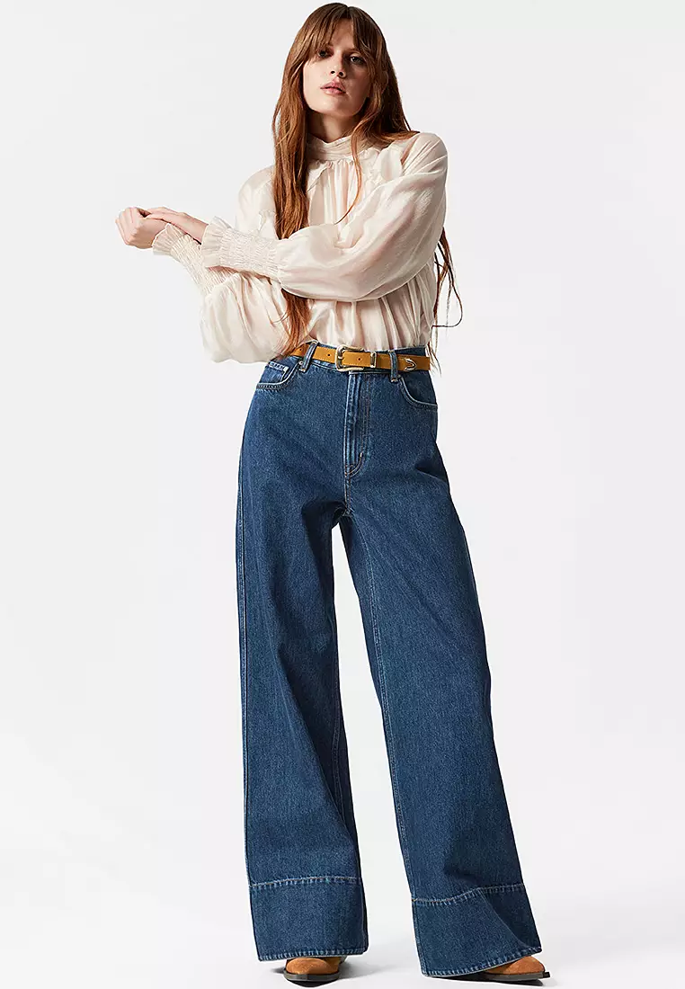 Long Wide-Leg Jeans