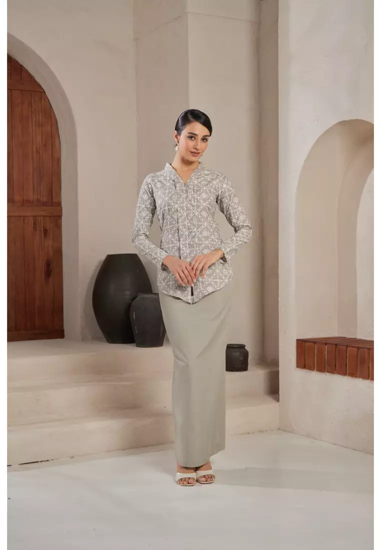 Kebaya Midi Batik Moden