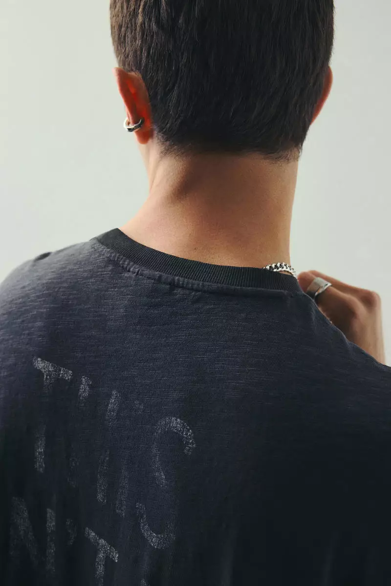 Oversized Fit T-shirt