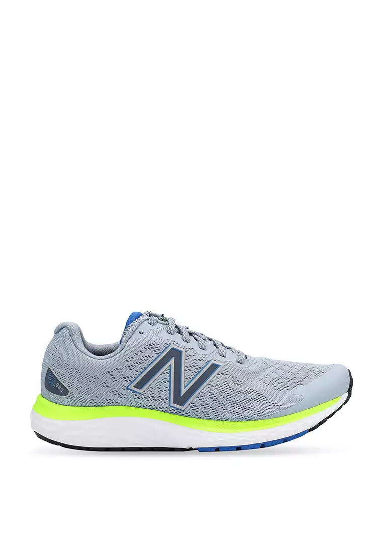 Buy New Balance Fresh Foam 520 V7 Performance Shoes 2023 Online | ZALORA  Singapore