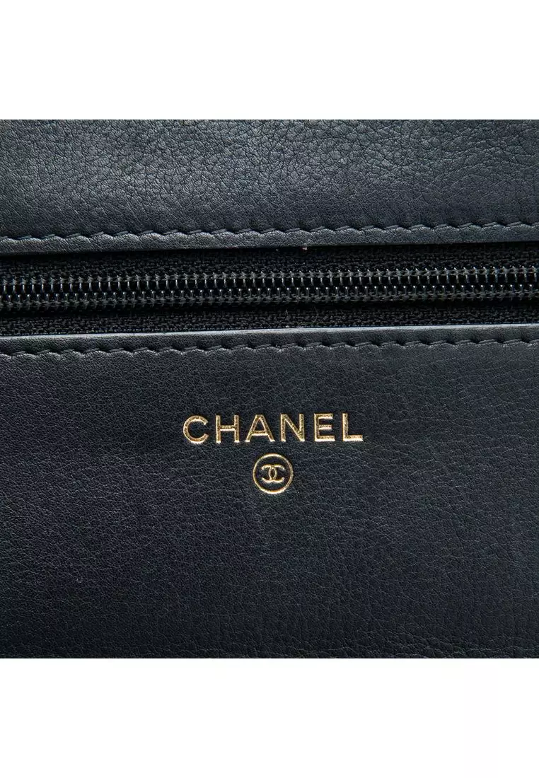 Pre-Loved Chanel Cc Quilted Lambskin Pearl Wallet On Chain