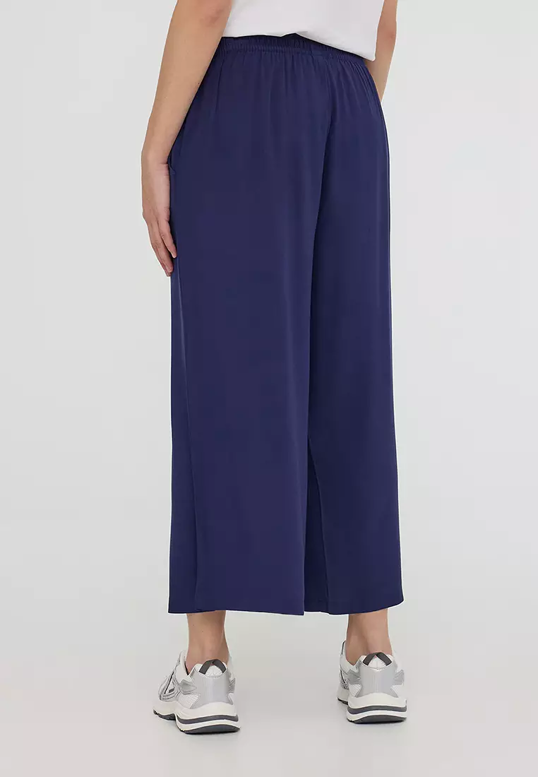 Woman Long Pants