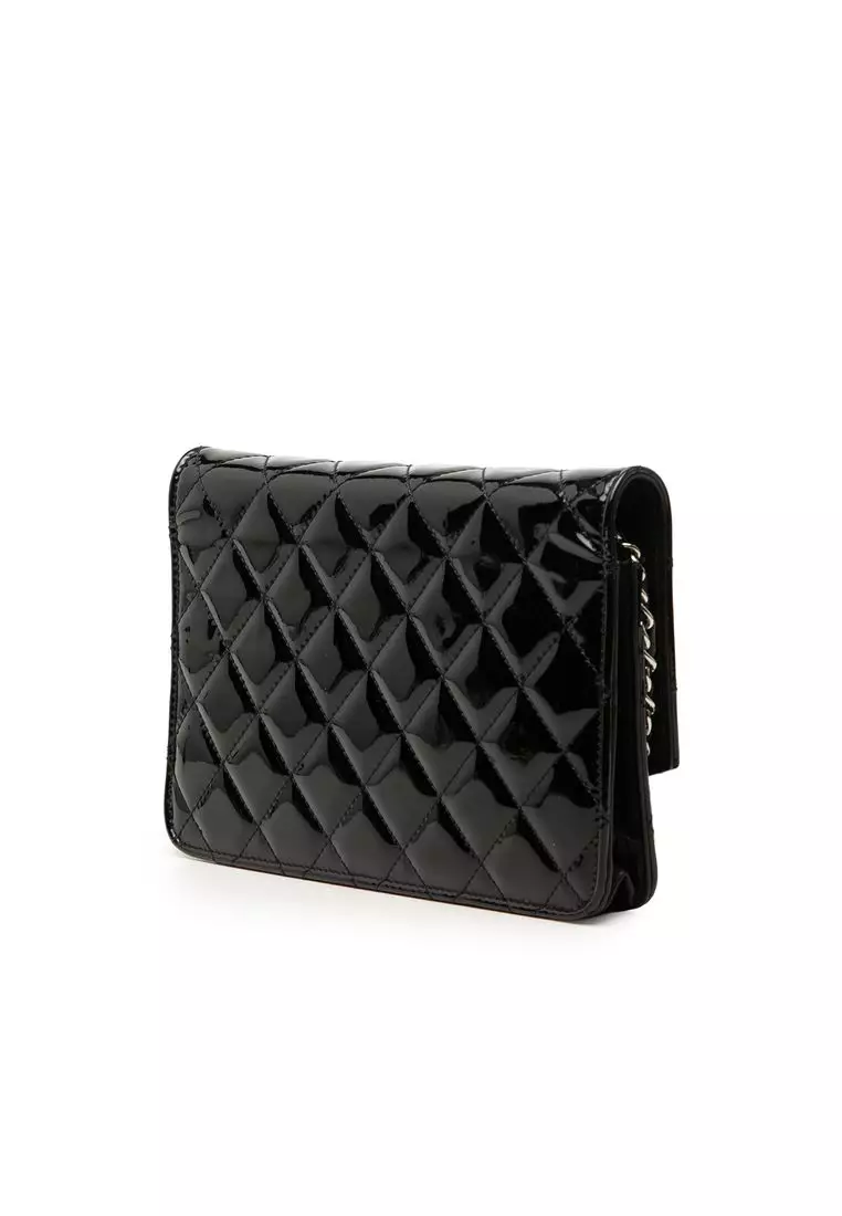 Pre-Loved Chanel Cc Quilted Patent Brilliant Wallet On Chain