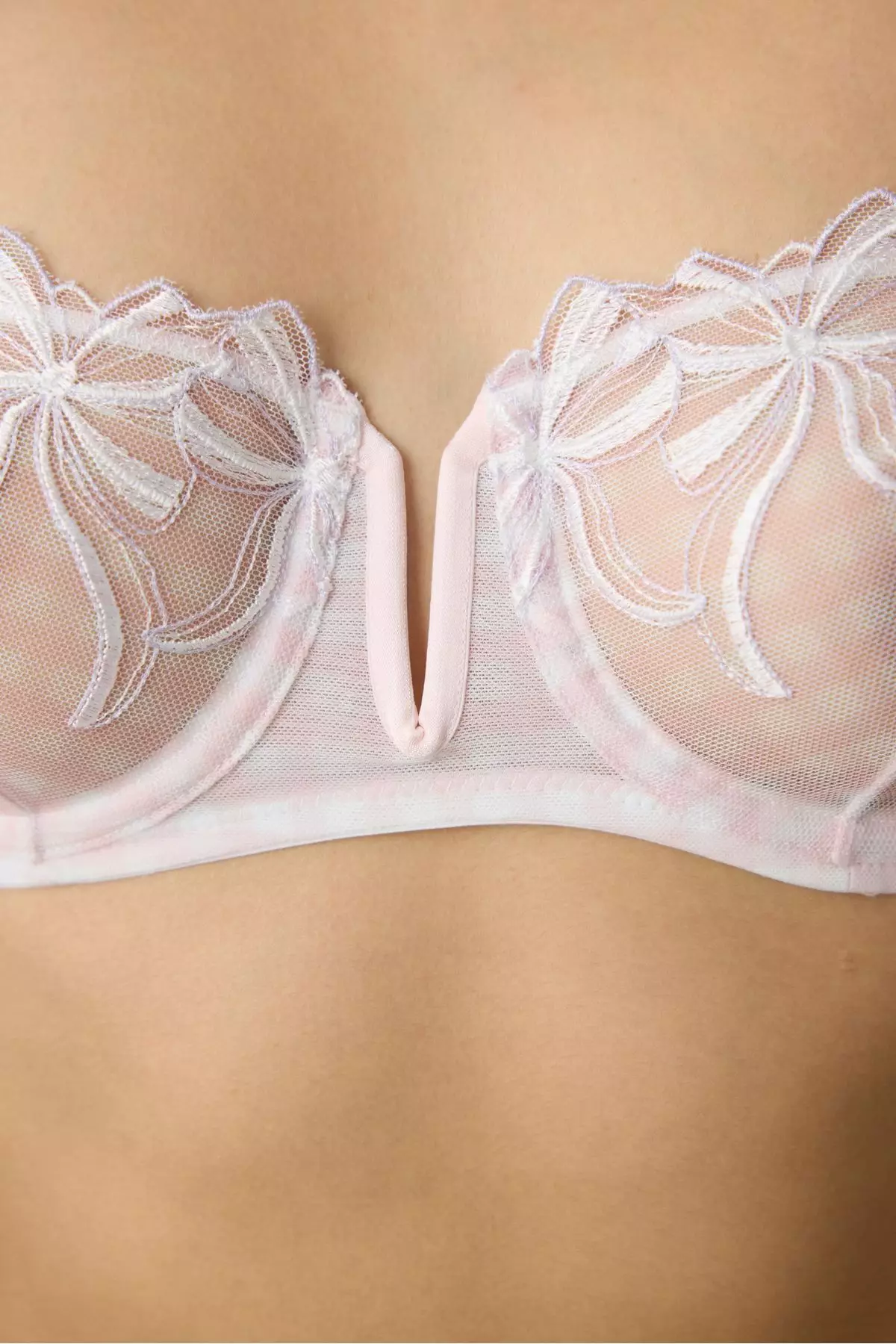 V Wire Broderie Pink Bra