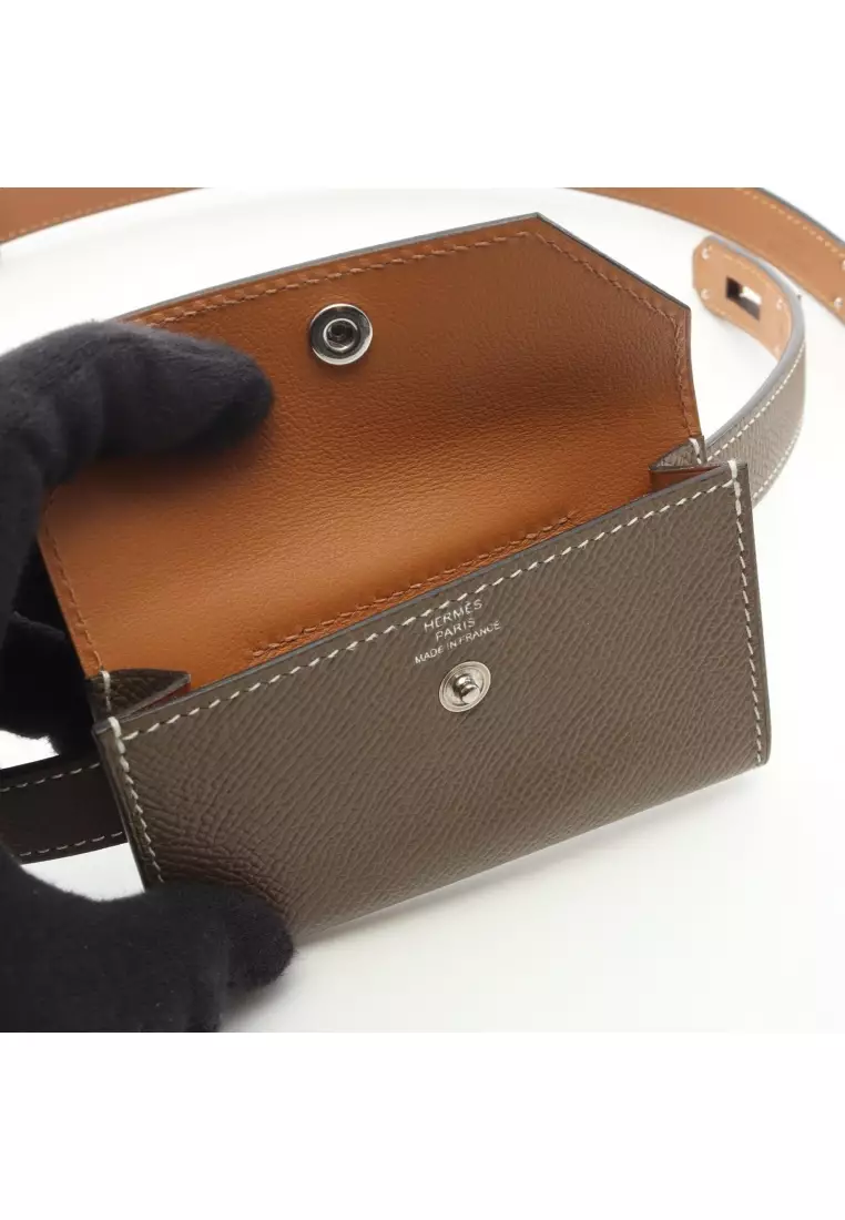 Buy Hermès Pre-Loved Hermès Kelly Pocket 18 Etoupe belt Veau  display picture 1