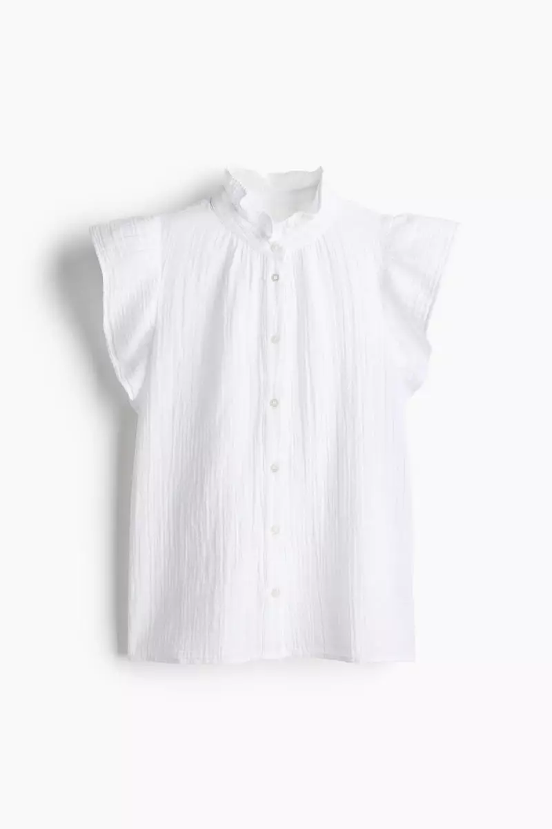 Flutter-sleeved muslin blouse