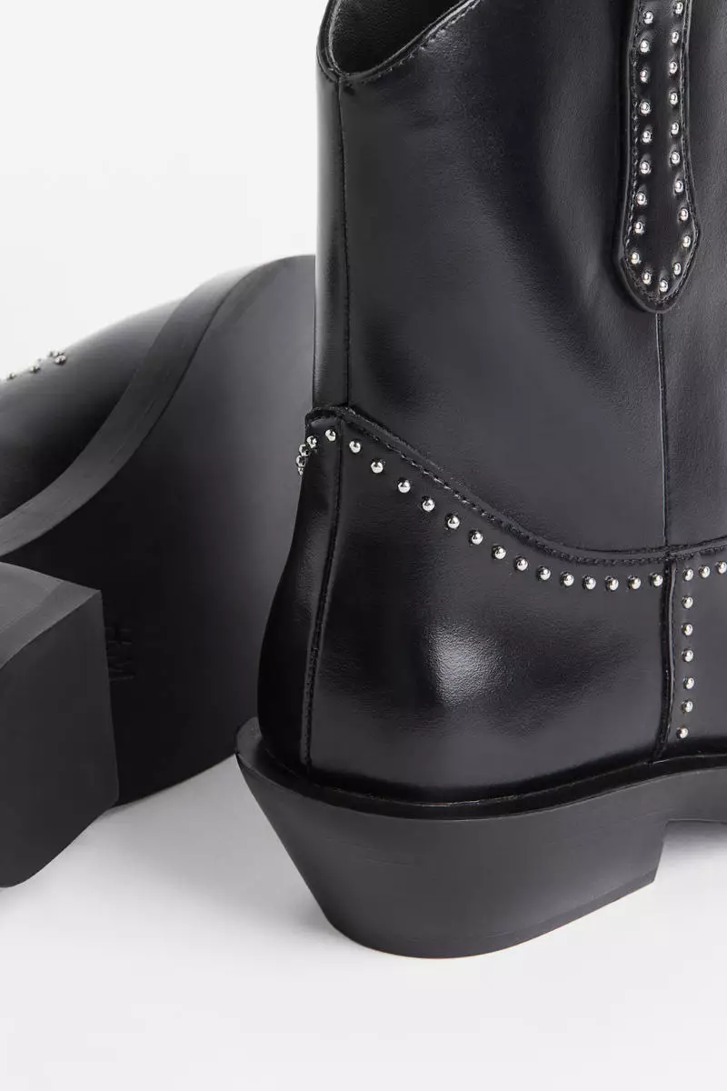 Studded cowboy boots