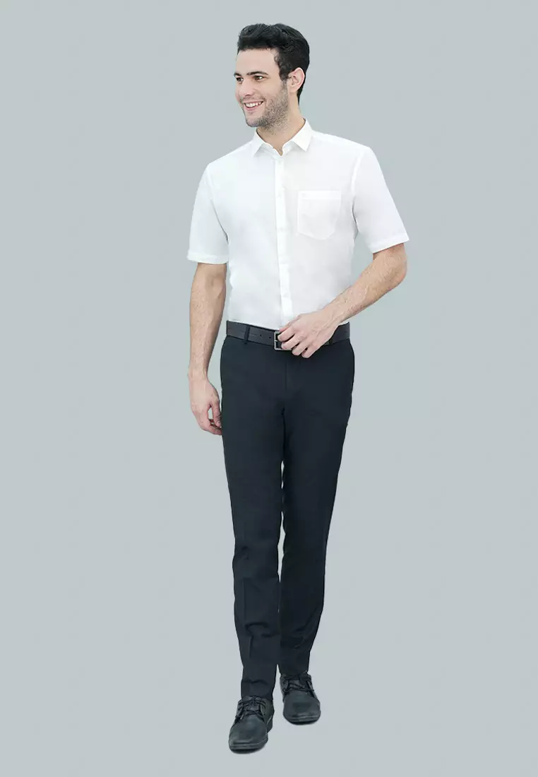 Johnwin - Kemeja Formal Basic - Lengan Pendek Warna Putih FSH.650.Q252.967.C-S/S