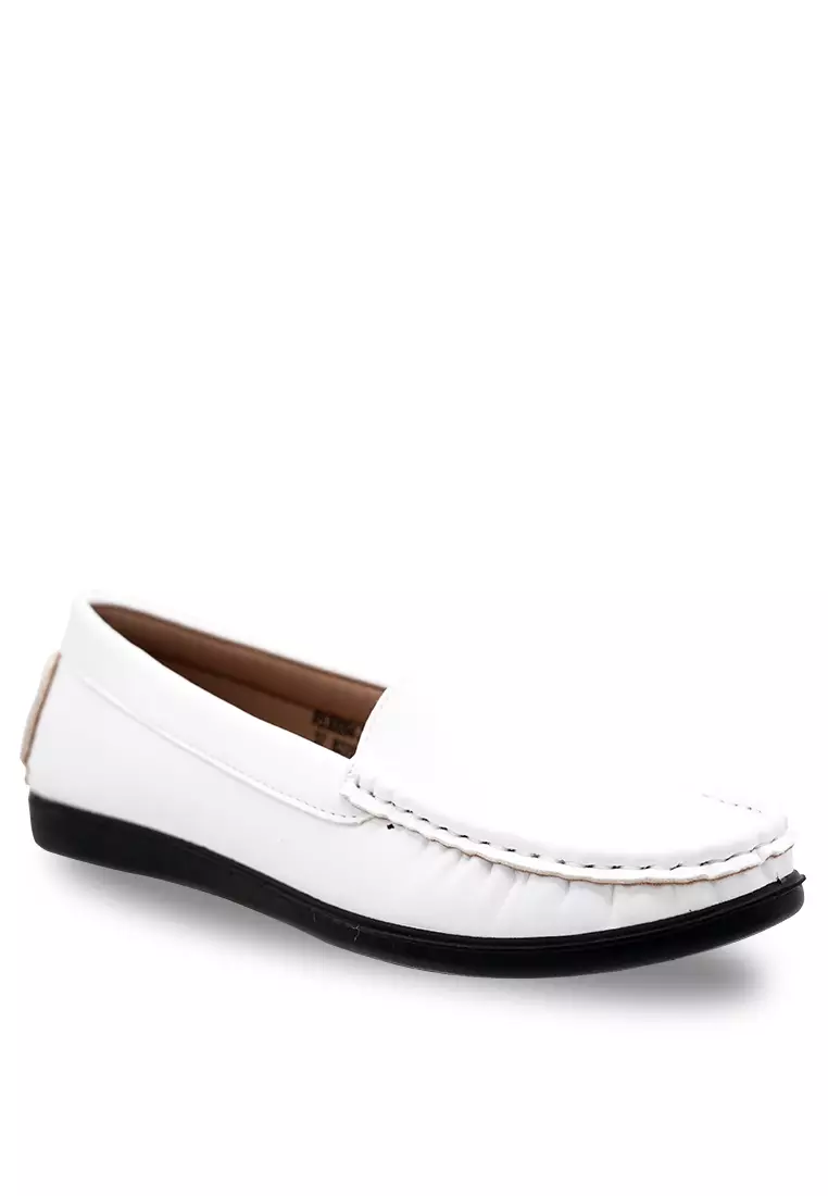 Round Toe Loafers