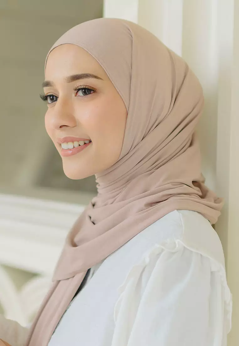 Tana Shawl Nude Cream