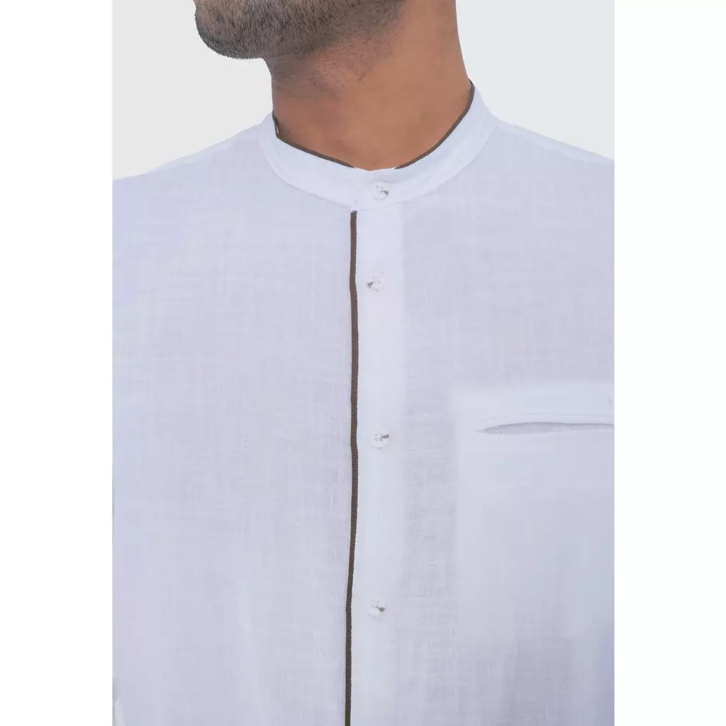 MOC Kemeja Koko Lengan Panjang Pria BUDIMAN - WHITE