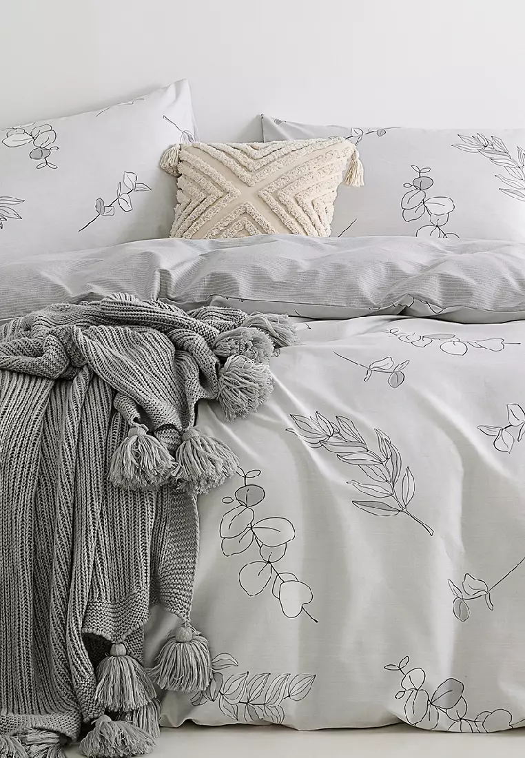 Buy Jean Perry Jean Perry Dallas Quilt Cover Set Online ZALORA Malaysia