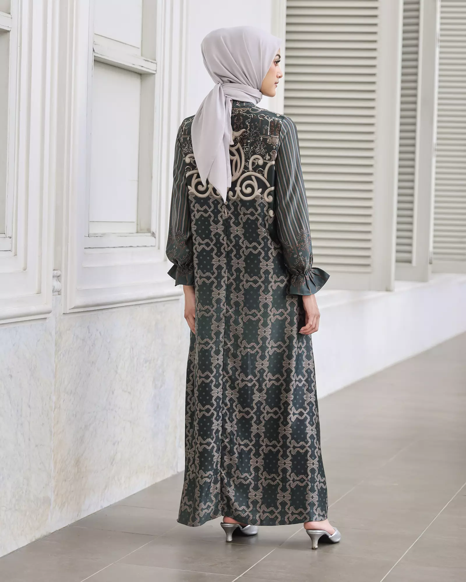 Geulis.id ARUMAYA DRESS / MAXY DRESS / BAJU LEBARAN - EMERALD