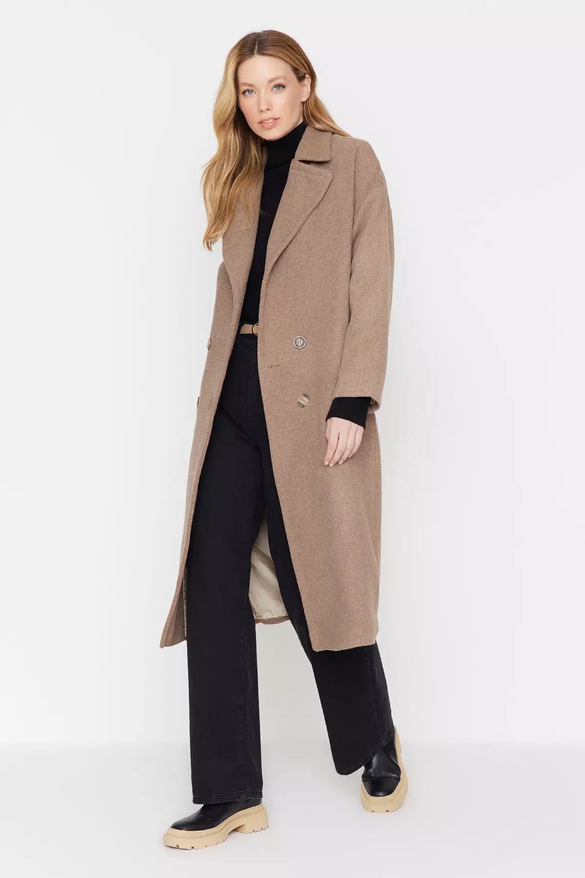 Button Closure Cachet Overcoat