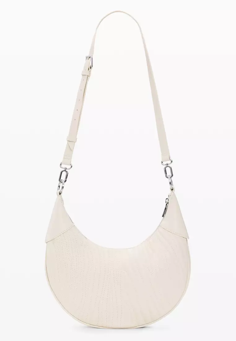 Medium oval bag with engravings