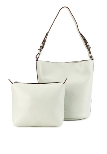 Jual Hush Puppies Eka Bucket M Original Zalora Indonesia