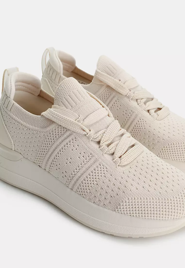 Korra Jogger Shoes
